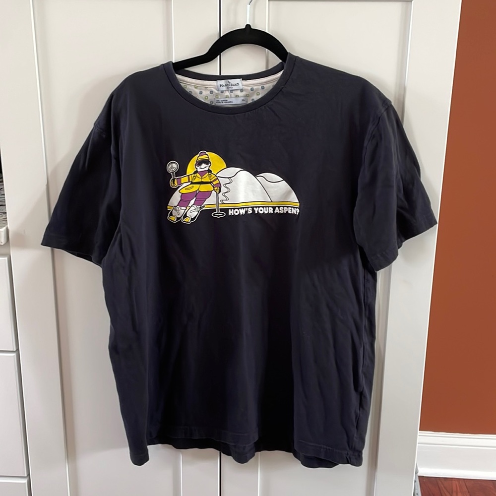 Marc Ecko cut & sew Navy tee size XL